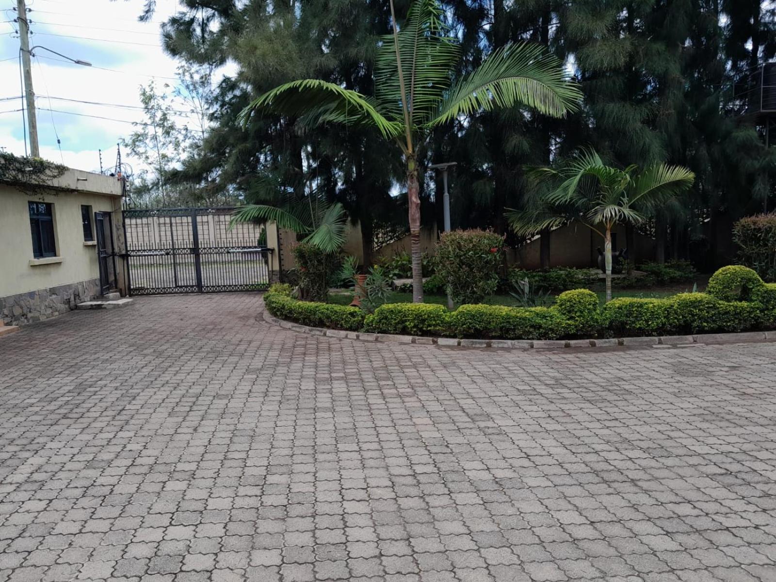 Florances Rest House Nairobi Buitenkant foto